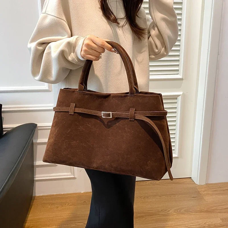Kadın çantası Toka Detaylı Tas - Women Bags In Sale incelemesi ve fiyatı